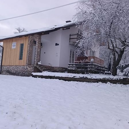 Holiday Home Ivano Korenica Exterior foto